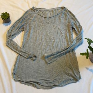 American Eagle Soft & Sexy Long Sleeve Shirt